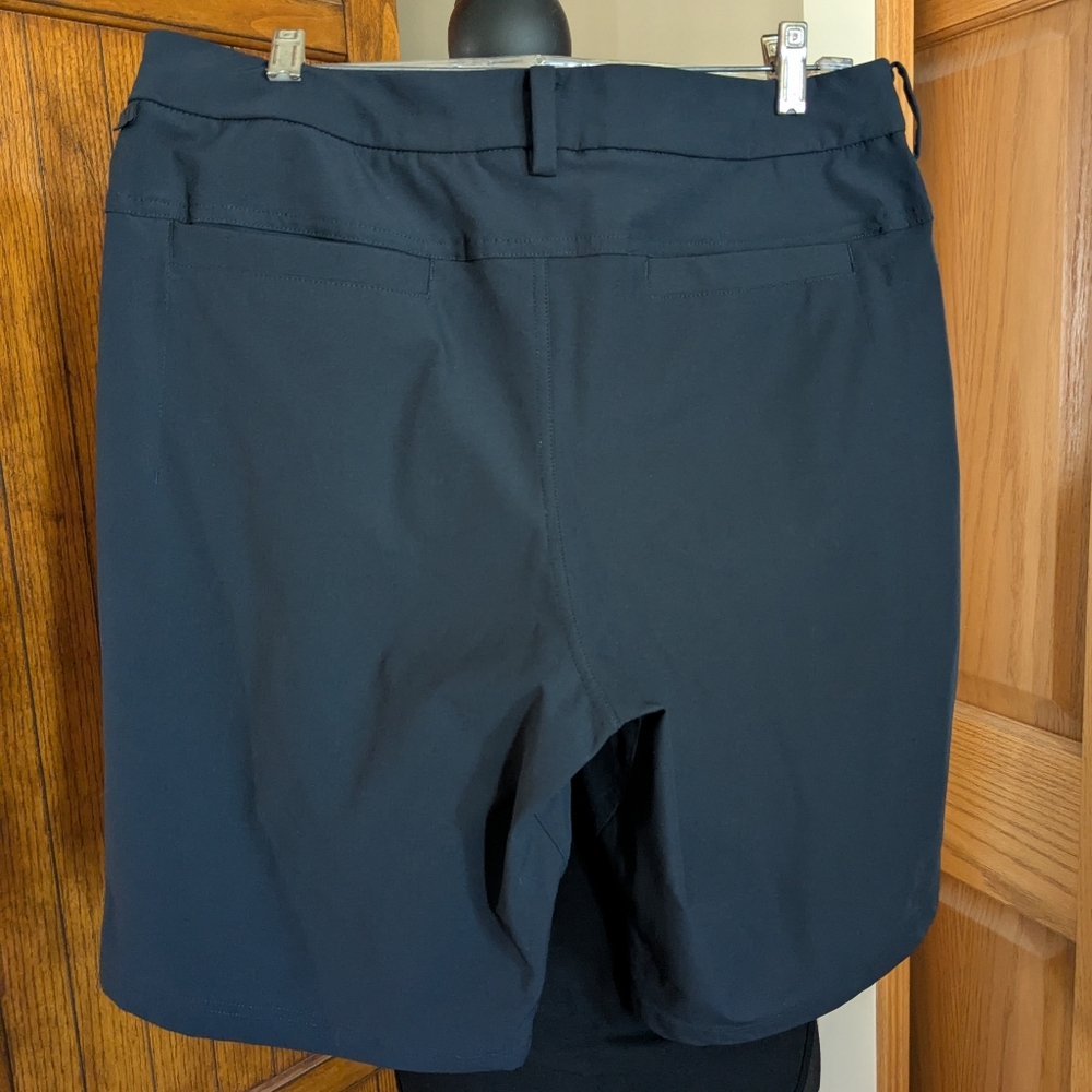 LULULEMON "Warpstreme" The Works Shorts 11", Mns Sz 34, EUC!!! - Picture 2 of 5